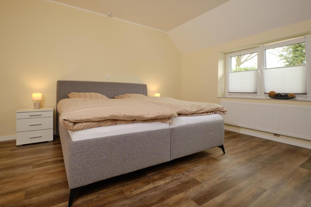 Ferienwohnung Schwarting Wiefelstede Екстериор снимка