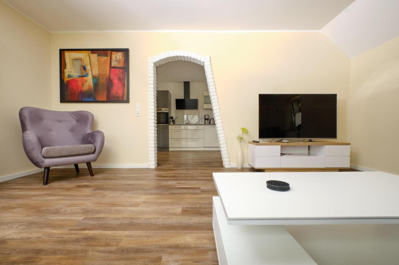 Ferienwohnung Schwarting Wiefelstede Екстериор снимка