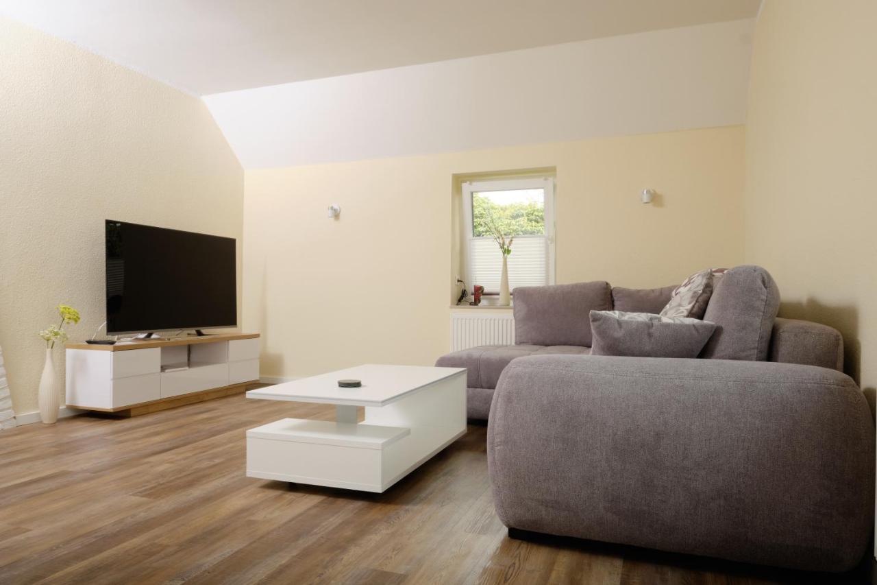 Ferienwohnung Schwarting Wiefelstede Екстериор снимка